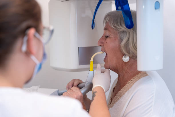 Best Emergency Cosmetic Dentistry (e.g., broken veneers) in Lompoc, CA